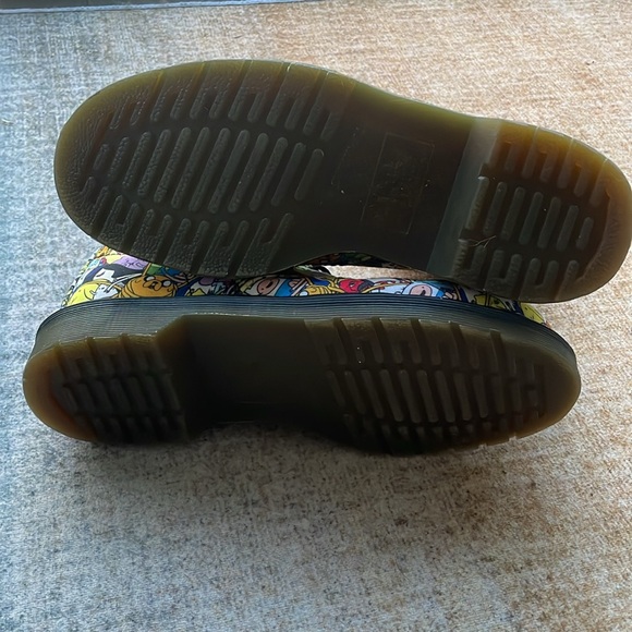 Excellent like new condition Doc Martens Adventure Time boots sz 8 men 9 ladies - Picture 7 of 9